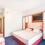 Katarine Zrinske Apartment