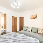Apartment Katarine Zrinske *