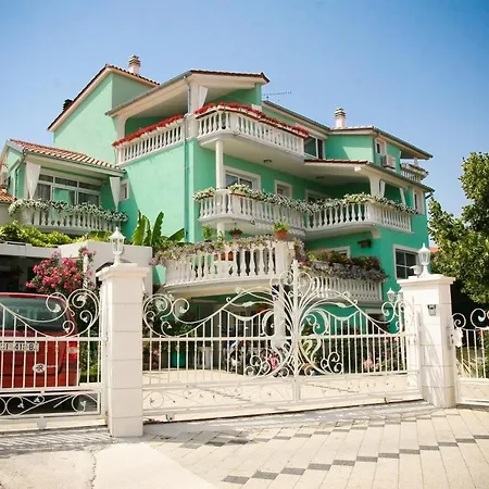 Apartment Katarine Zrinske *
