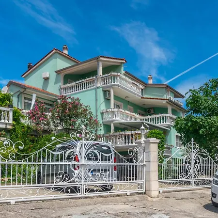 Apartamento Katarine Zrinske Vodice