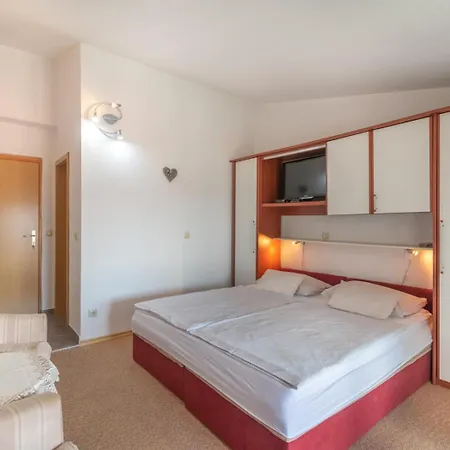 Katarine Zrinske * Vodice