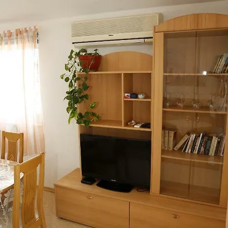 Katarine Zrinske Apartment *
