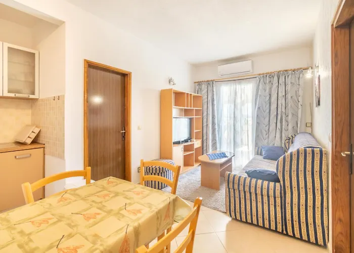 Katarine Zrinske Apartamento Vodice